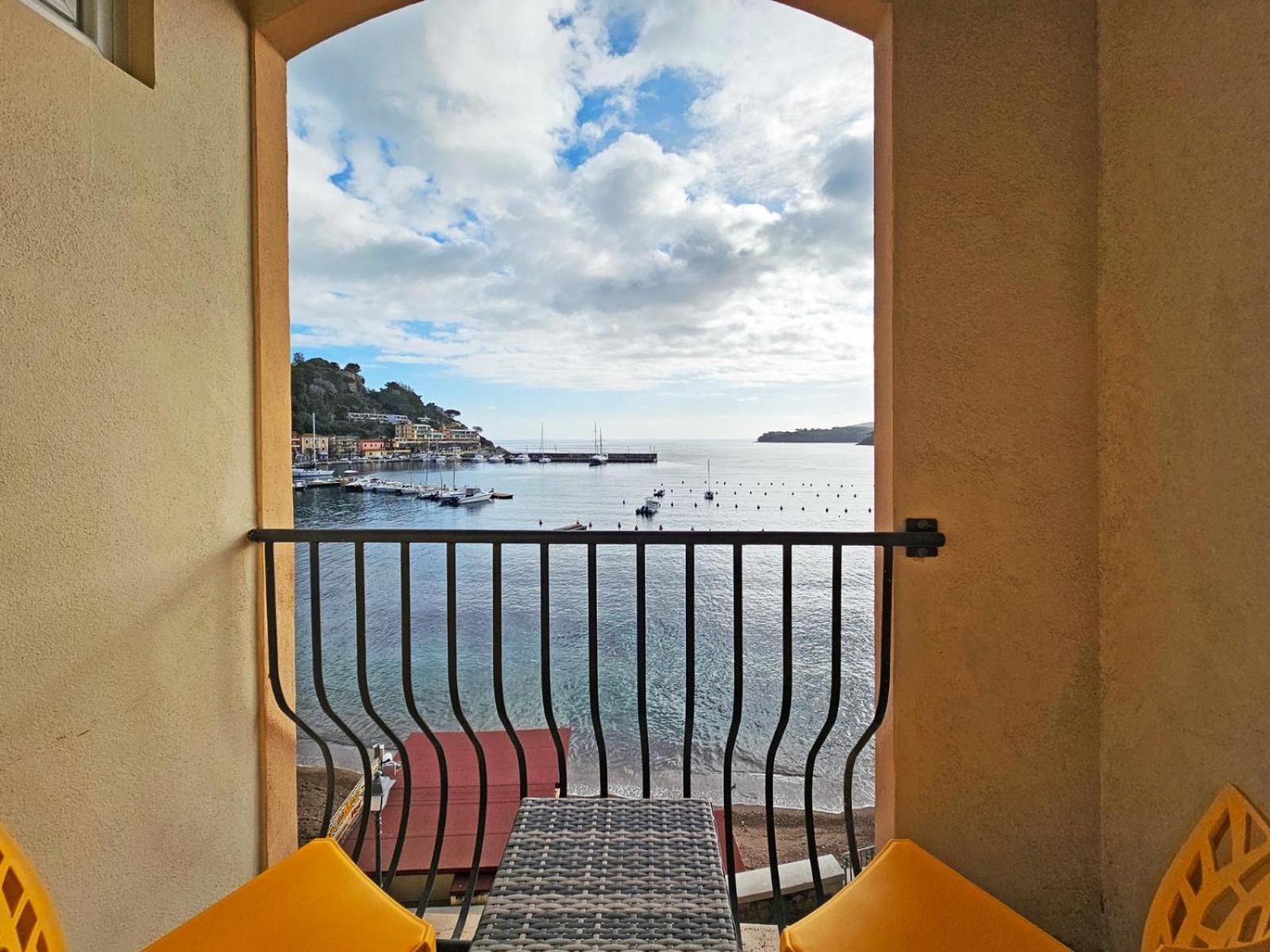 Hotel L'Approdo Porto Azzurro Exterior foto