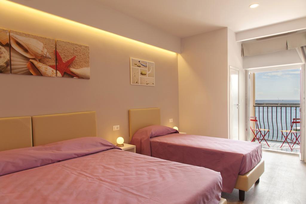 Hotel L'Approdo Porto Azzurro Cameră foto